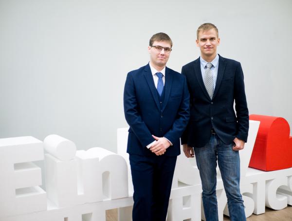 Andrei Sayansky (on the left) and his thesis advisor Stanislav Glybovsky (on the right)